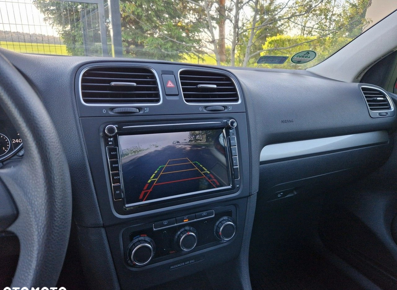Volkswagen Golf cena 23990 przebieg: 178000, rok produkcji 2009 z Zawadzkie małe 781